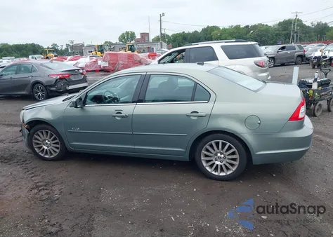 2008 Mercury Milan V6 Premier z USA, uszkodzony, nr VIN 3MEHM02108R663219